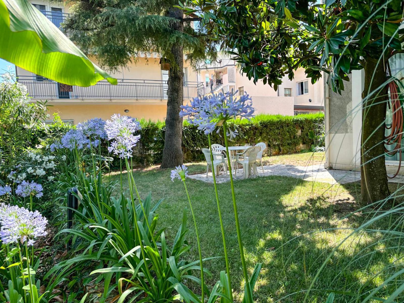 Loft 3, A 150 M Dal Mare, Pineto Centro Exterior foto